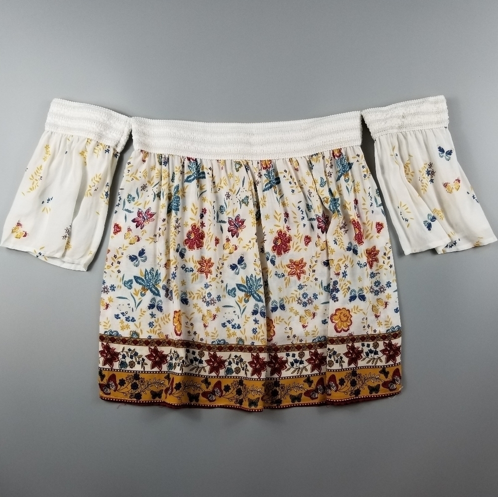 Ganji LA Off White Floral Cold Shoulder Top